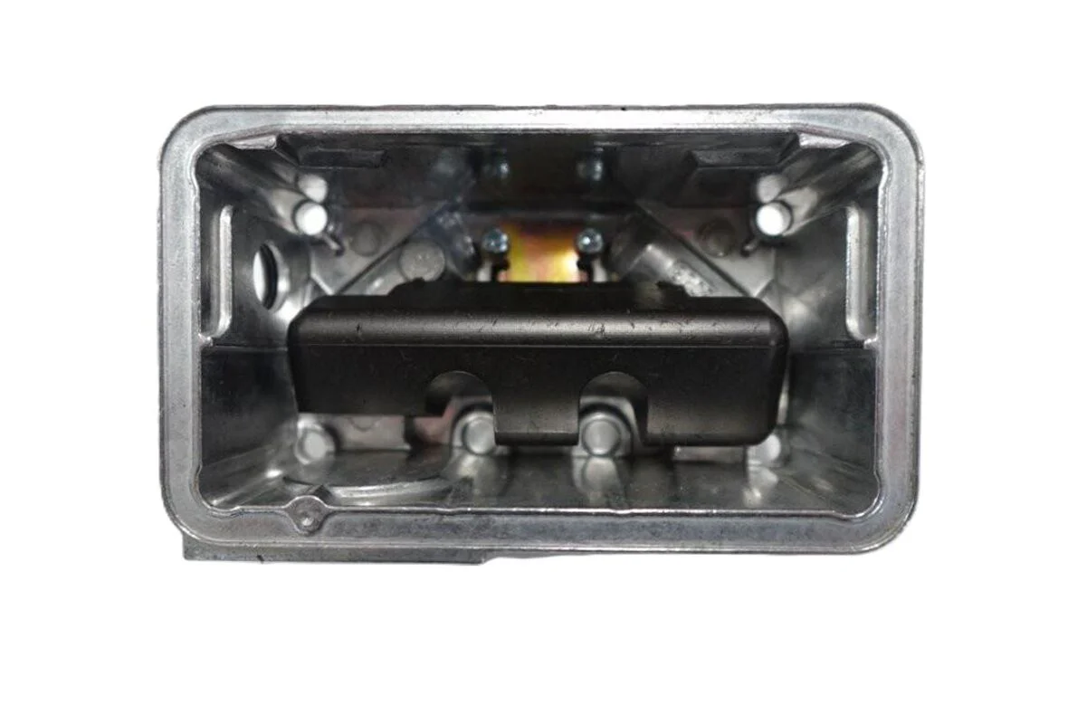 BRAWLER 650CFM CARBURETOR REAR FUEL BOWL TAKE OFF # 67207-REAR-TO - Image 2