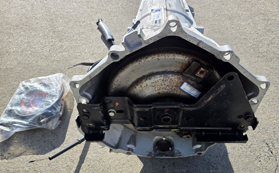CHEV GM 6L80E TRANSMISSION PACKAGE 2WD # 19328882 - Image 3