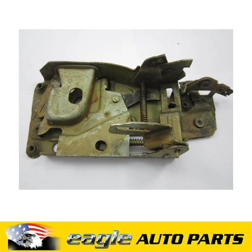 CHEV GMC C10 C20 C30 74 75 76 77 78  LEFT HAND FRONT DOOR LOCK MECHANISM # CT22 - Image 2