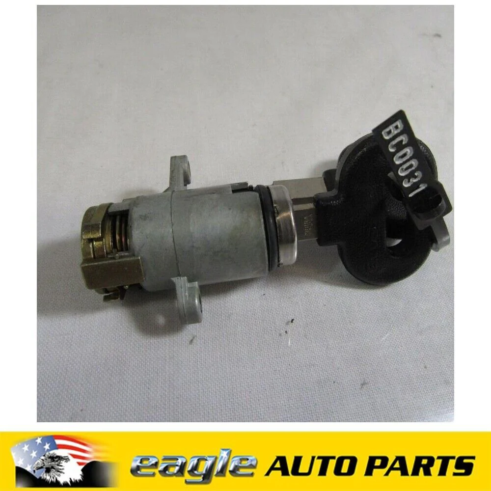 Genuine SAAB 9000 1985 - 1998 R/H Front Door Lock with 2 Keys # 9746405