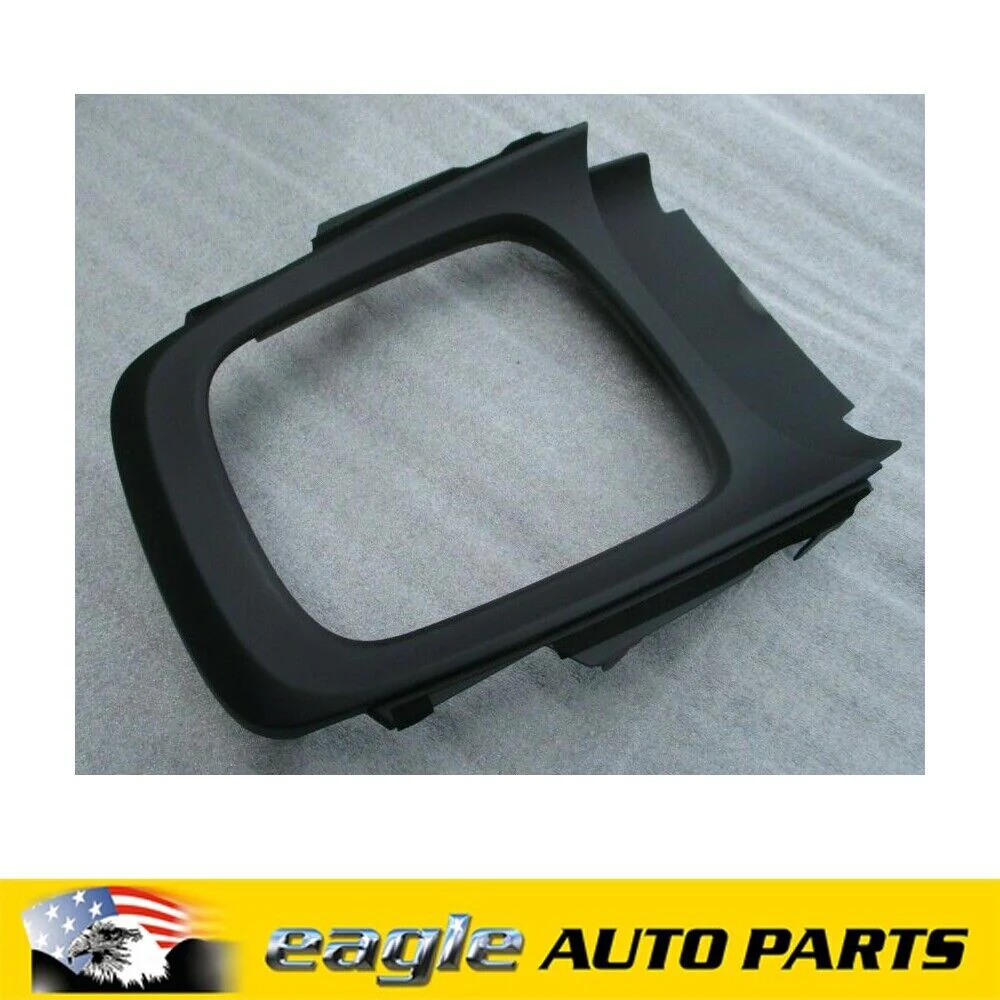 Holden Centre Console Gearshift Trim Auto for VF VF2 SS SSV SV6 # 92263836 - Image 2