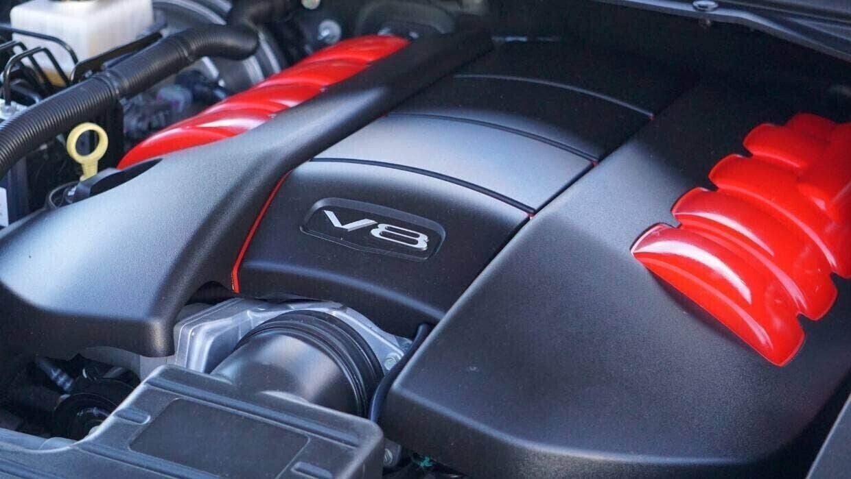 Holden New Pitch Black & Red Engine Cover for VF Commodore 6.2 litre LS3 Genuine - Image 5