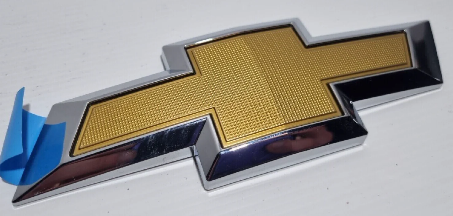 Holden VF Commodore Series 2 SS SSV Chev Bowtie Boot Lid Badge Sedan / Wagon