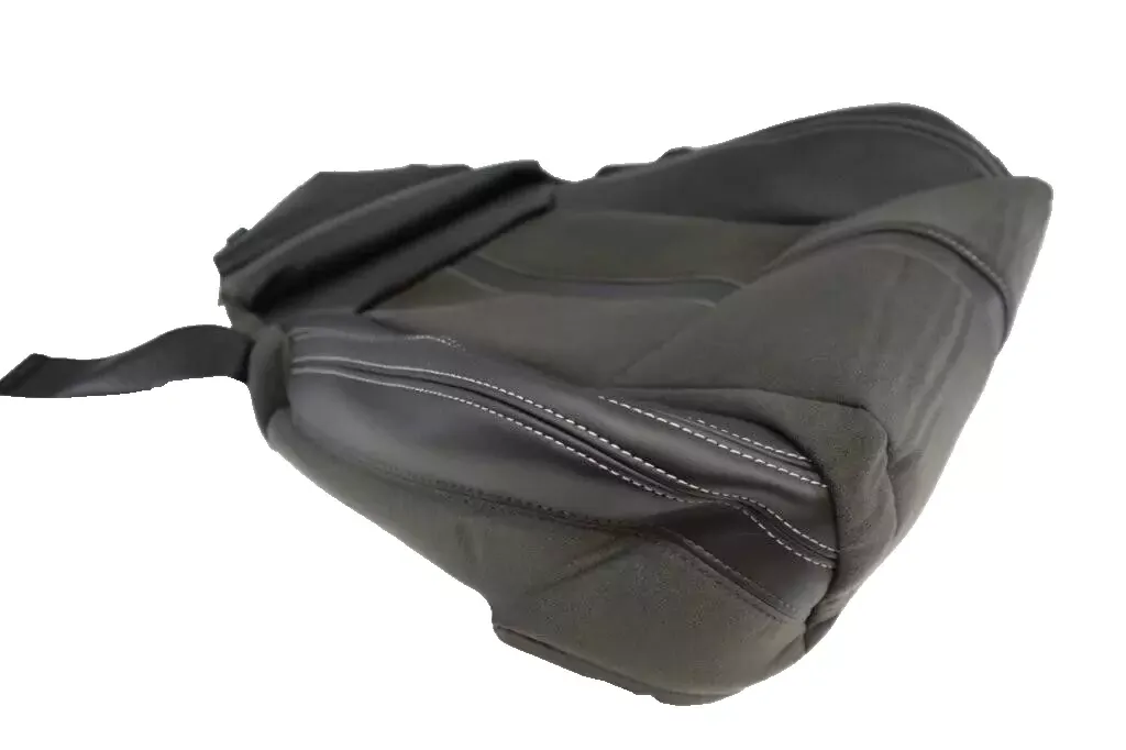 HOLDEN VF COMMODORE SV6 SEDAN MY16 LEFT HAND FRONT SEAT BASE TRIM COVER - Image 2
