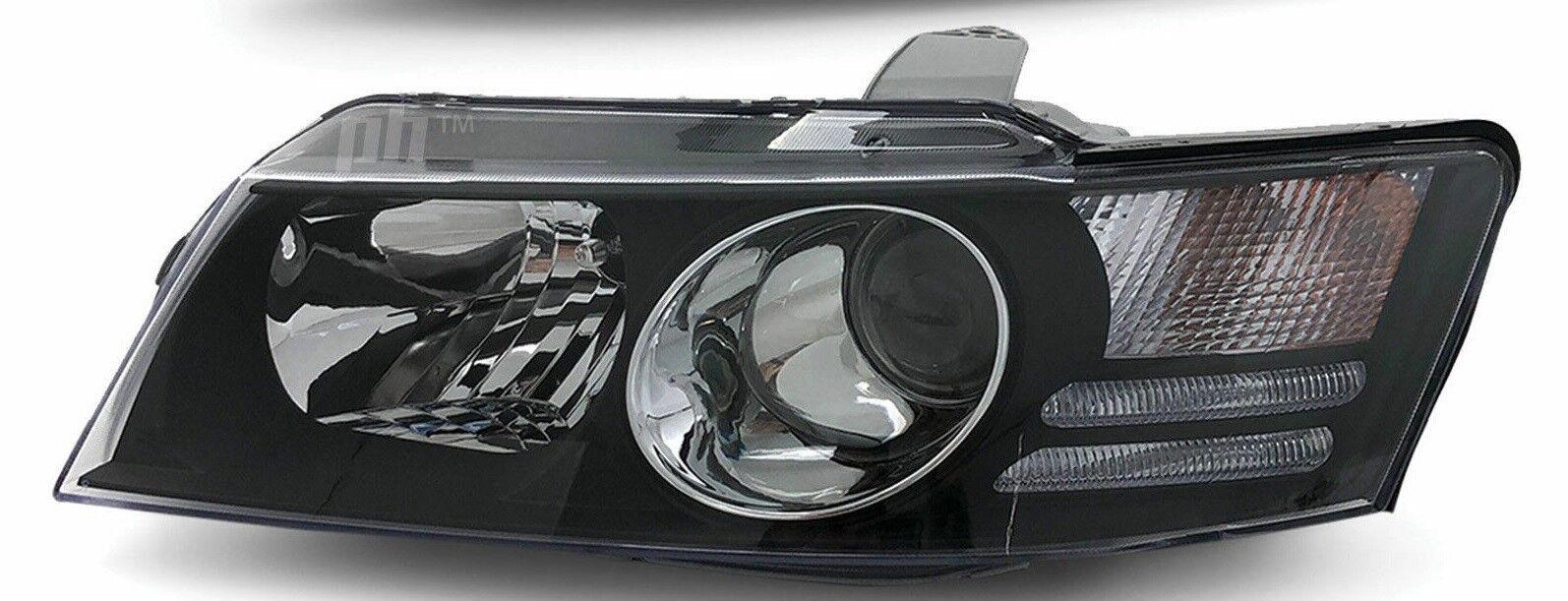 Holden VZ Commodore SV6 SS SV8 Calais Left Hand Front Head Light Lamp Assembly