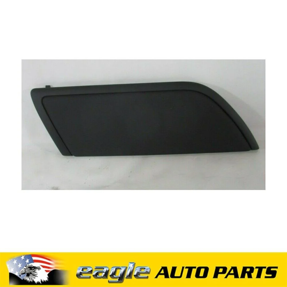 LAND ROVER DISCOVERY REAR DOOR TRIM MOULD 2017 2018 OEM # LR105391
