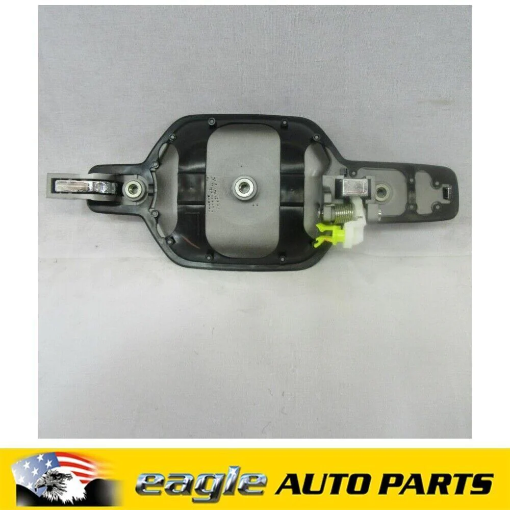 MITSUBISHI NP PAJERO 3.5L V6 GLS LWB LEFT HAND REAR DOOR OUTER HANDLE 2002 2003 - Image 2